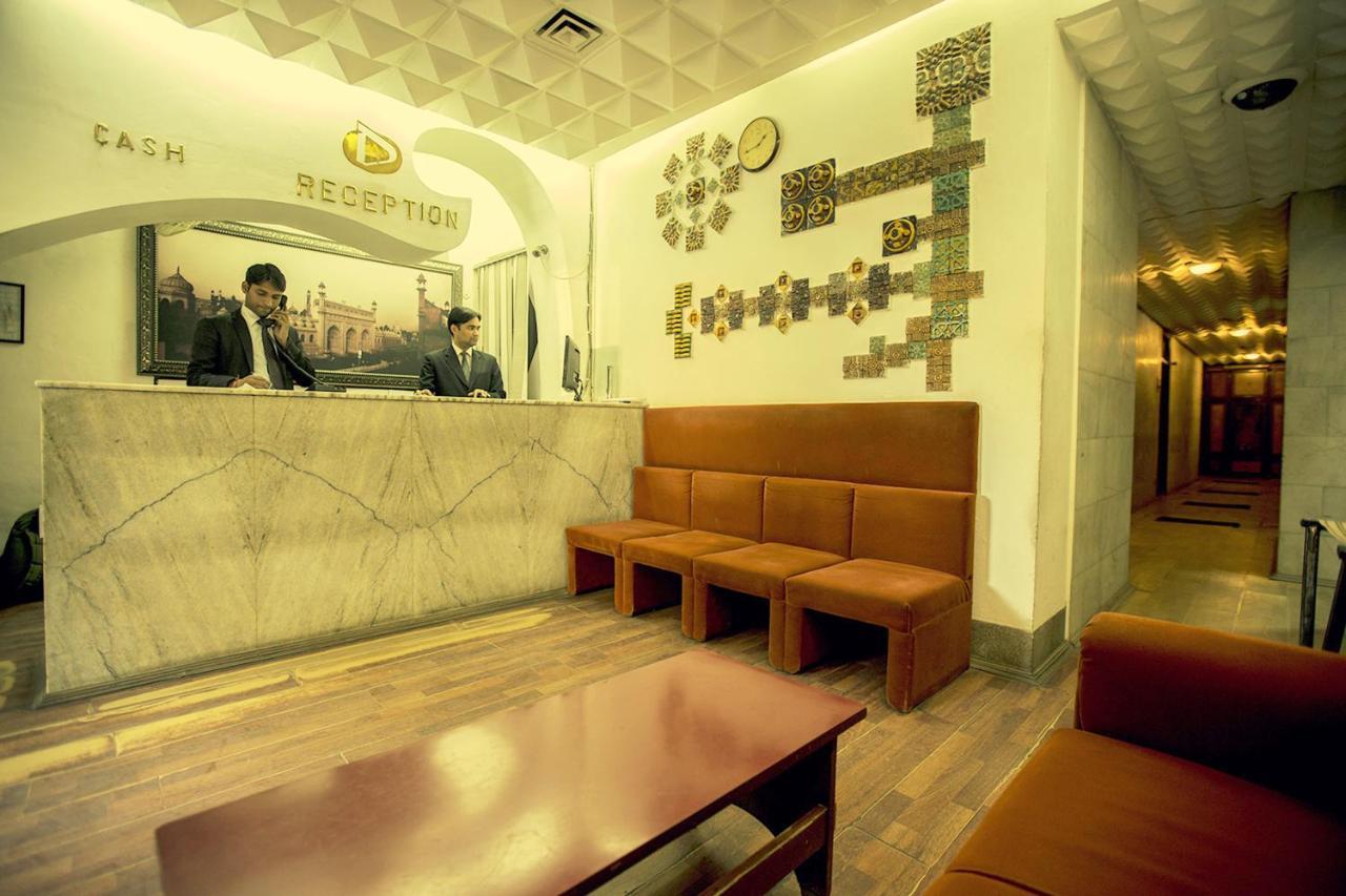 Deep Hotel Lucknow Zewnętrze zdjęcie